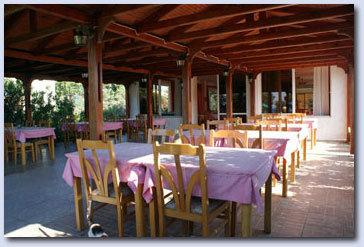 Blick von der Taverne Richtung Kolimbari Blick von der Taverne Richtung Kolimbari